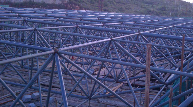 广安概述网架加工中对钢材的质量的过细恳求